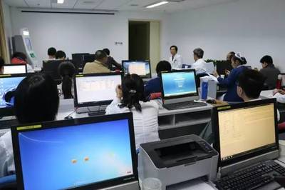 北京市医院管理局纪委李彦昌书记率队督导医改准备工作，强调计算机系统服务保障关键作用